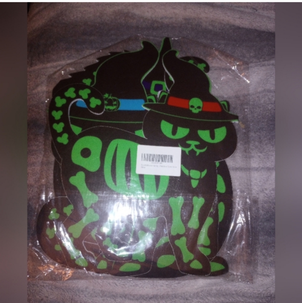 Halloween Mystery Box - Kinda - Picture 4 of 12